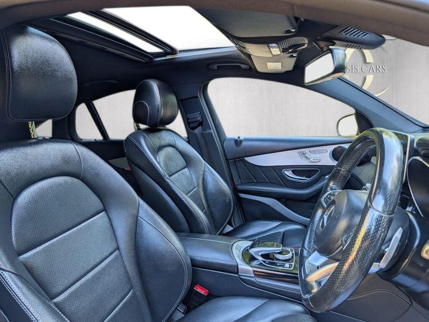 Used Mercedes-Benz GLC 2017 for sale - 76397138: Photo 2