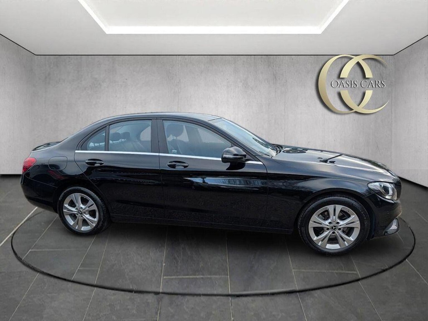 Used Mercedes-Benz C Class 2019 for sale - 76712432: Photo 11