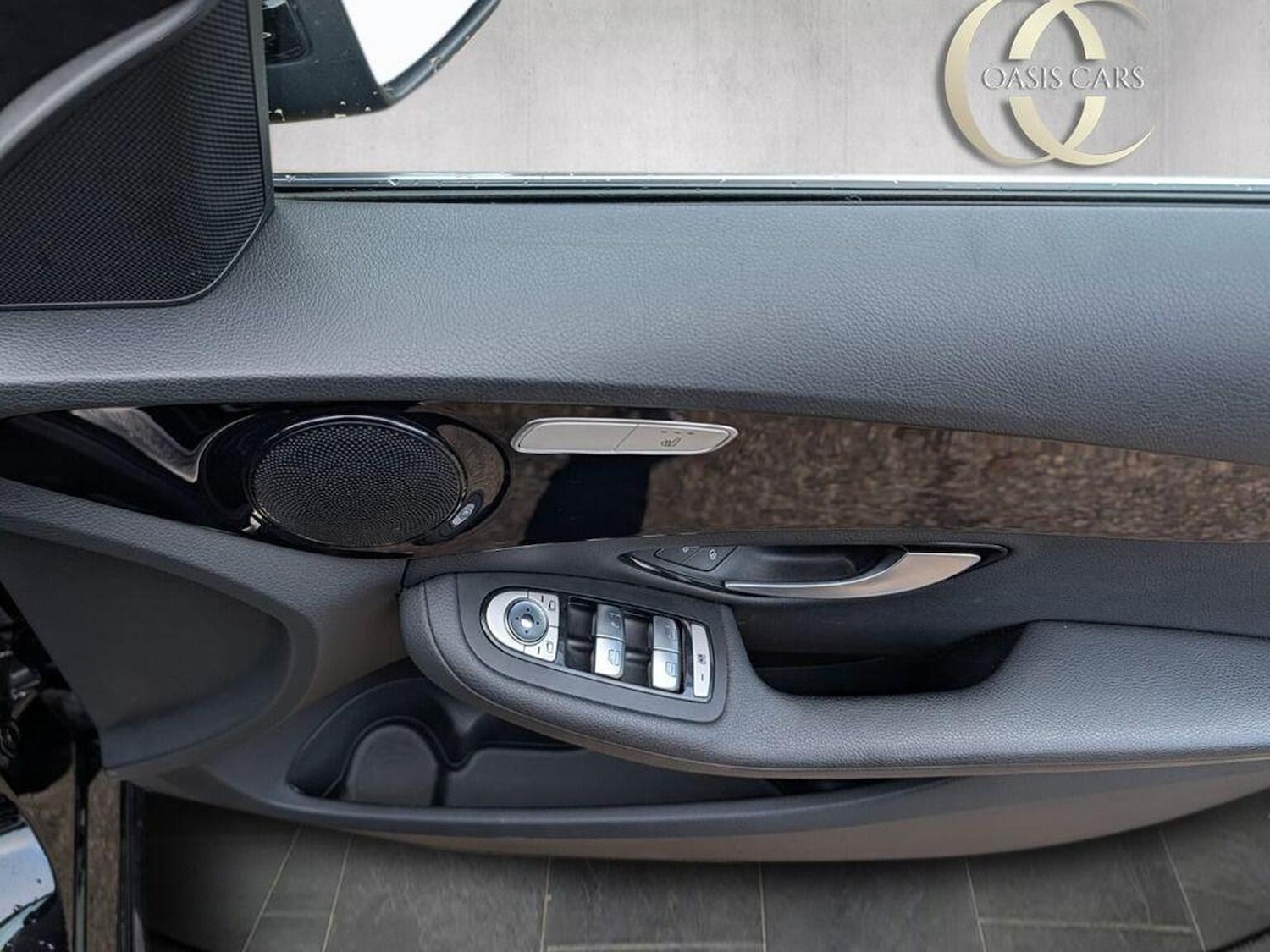 Used Mercedes-Benz C Class 2019 for sale - 76712432: Photo 12