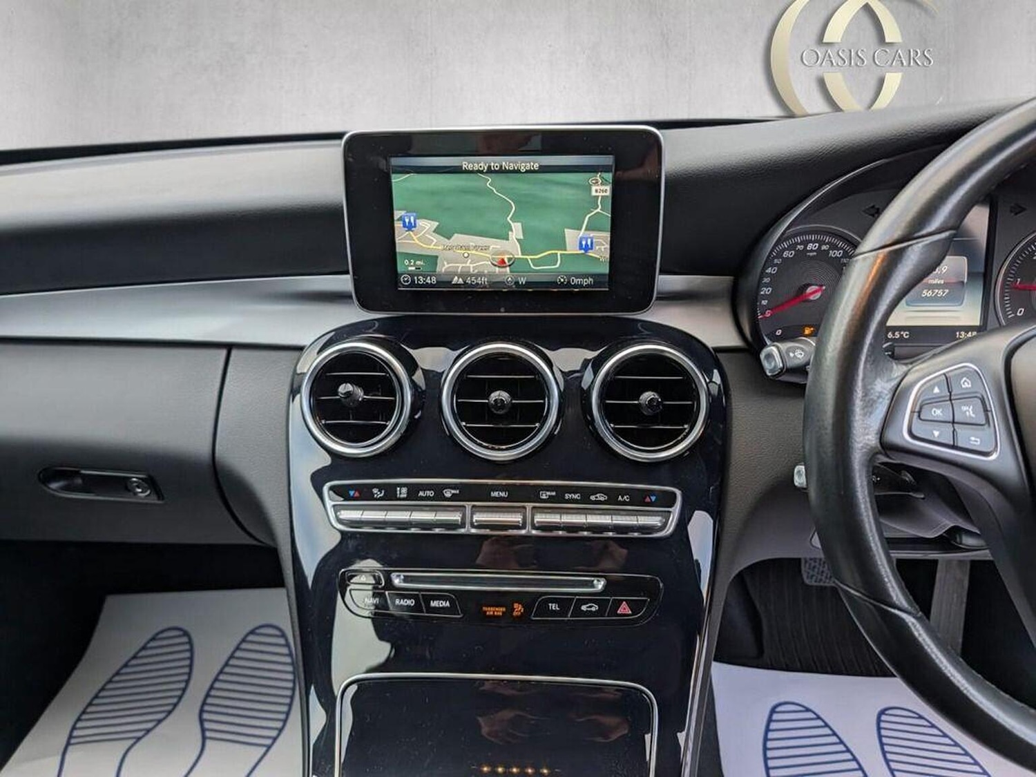 Used Mercedes-Benz C Class 2019 for sale - 76712432: Photo 8