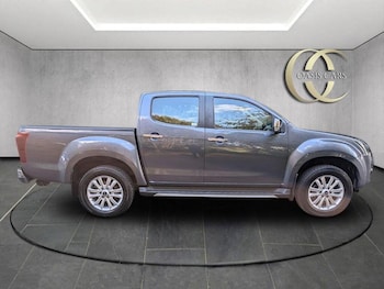 Used Isuzu D-Max 2020 for sale - 76974237: Photo