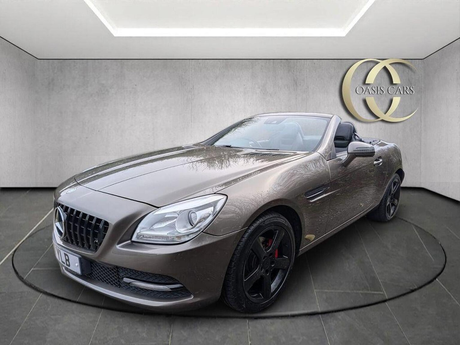 Used Mercedes-Benz SLK 2011 for sale - 76837079: Photo 3