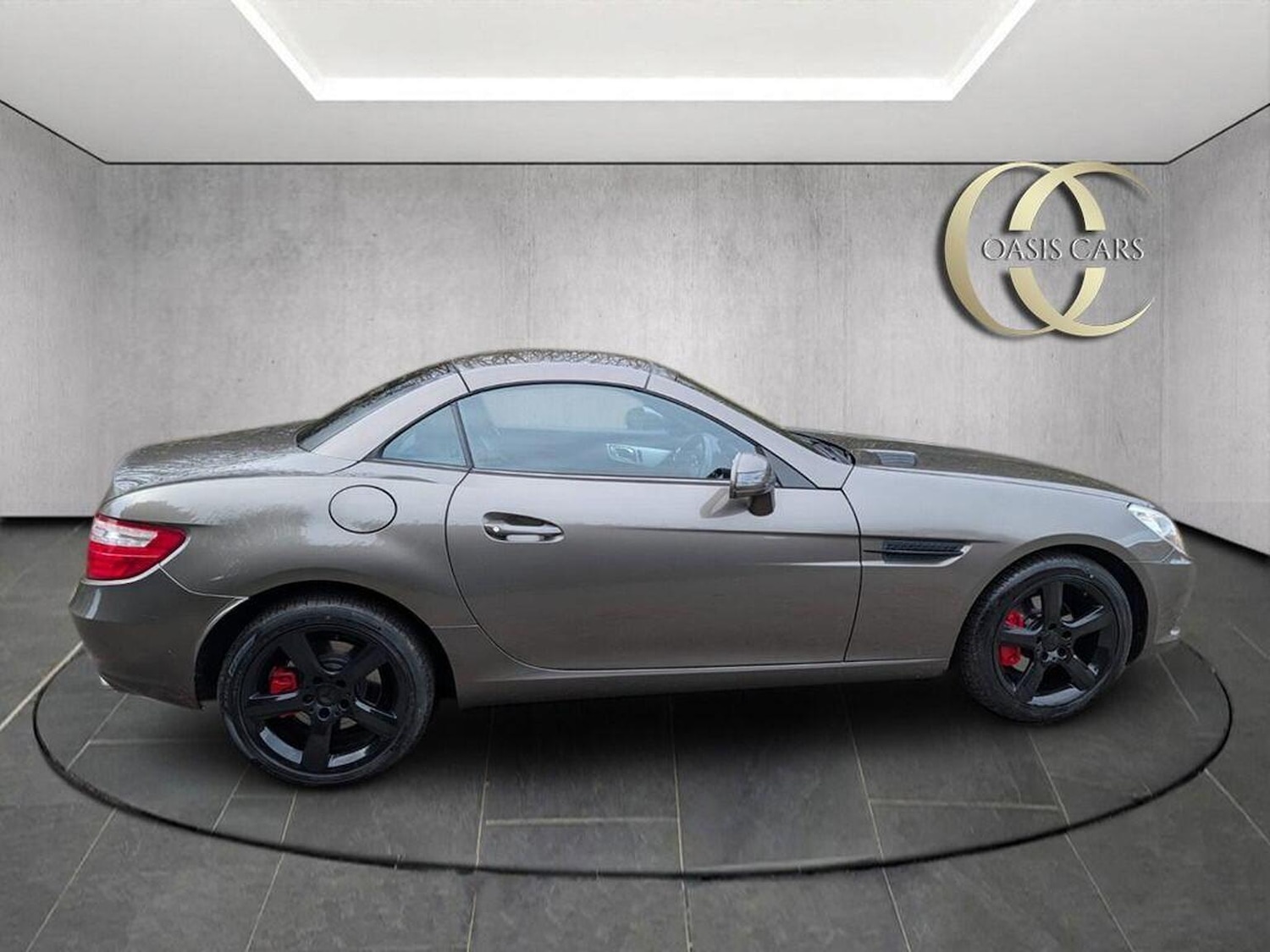 Used Mercedes-Benz SLK 2011 for sale - 76837079: Photo 6