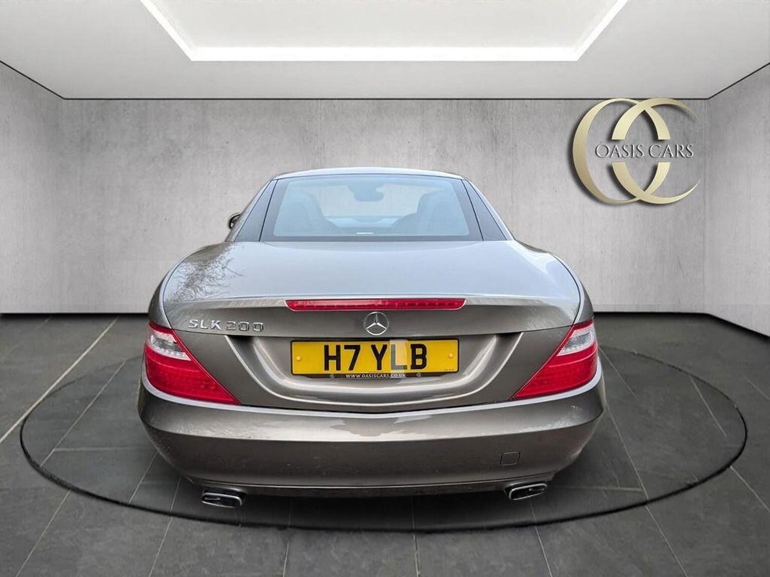 Used Mercedes-Benz SLK 2011 for sale - 76837079: Photo 7