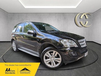 2009 - 3.0 ML350 CDI V6 BlueEfficiency Sport Tiptronic 4WD Euro 4 5dr