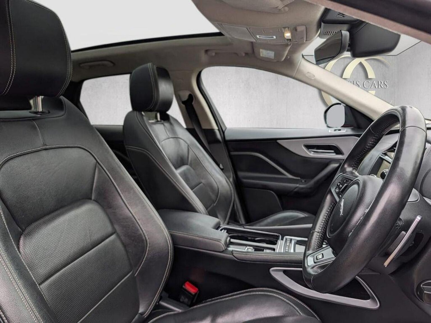 Used Jaguar F-Pace 2019 for sale - 77453218: Photo 2