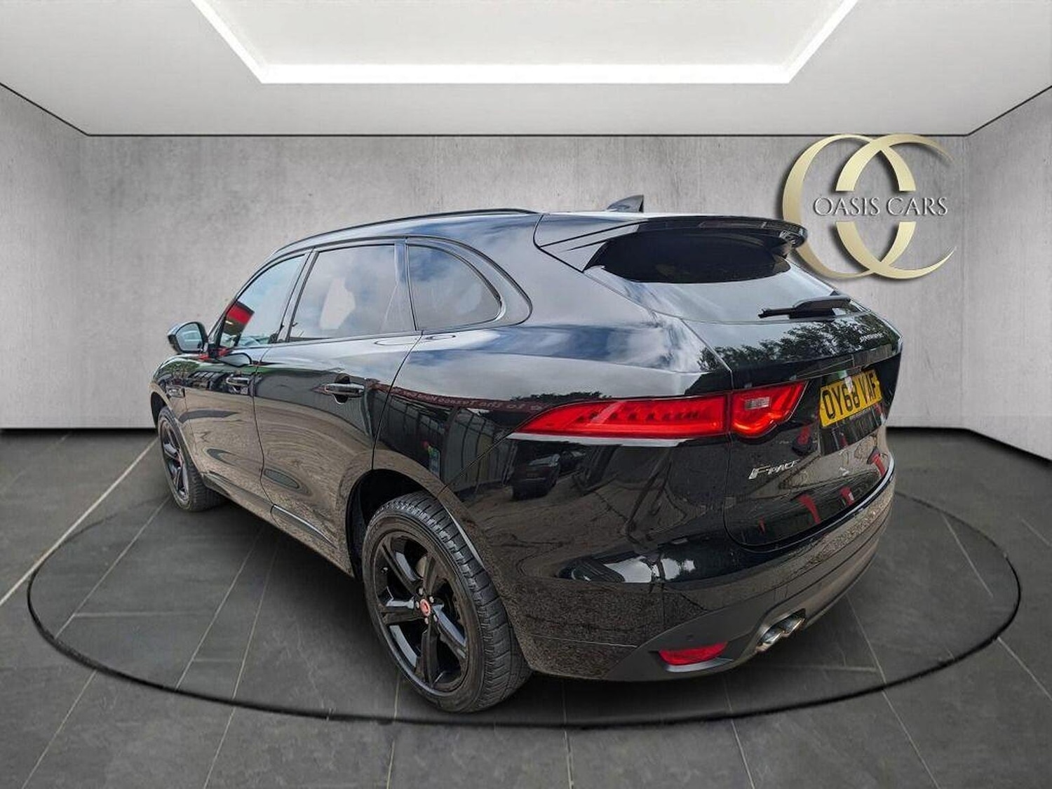 Used Jaguar F-Pace 2018 for sale - 76011304: Photo 14