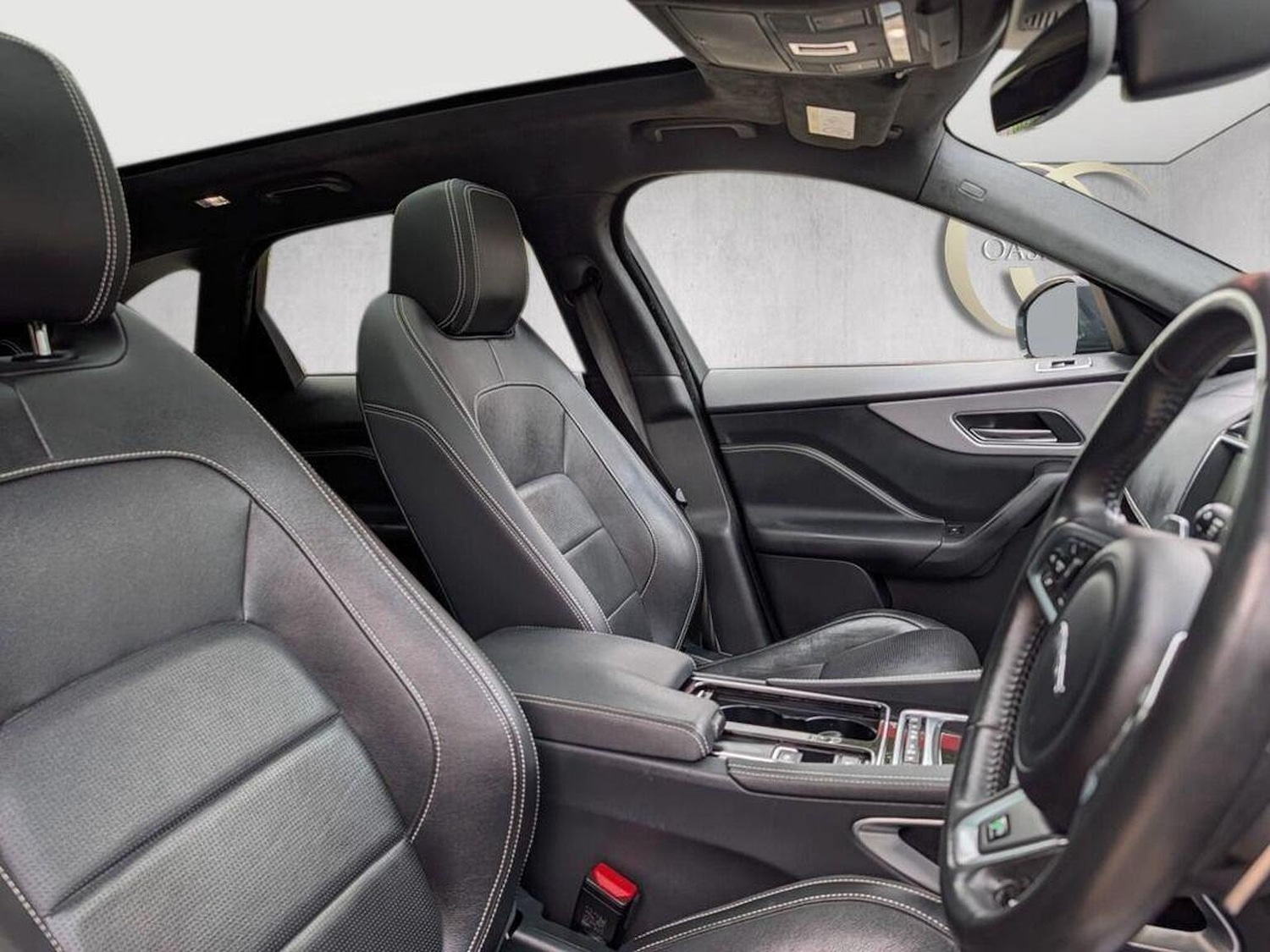 Used Jaguar F-Pace 2018 for sale - 76011304: Photo 2