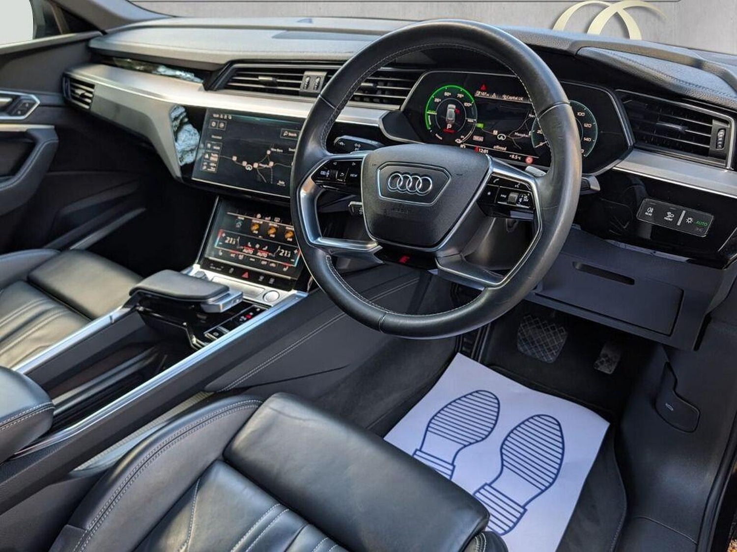 Used Audi e-tron 2020 for sale - 78045465: Photo 3