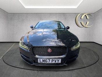 Used Jaguar XE 2017 for sale - 77423432: Photo