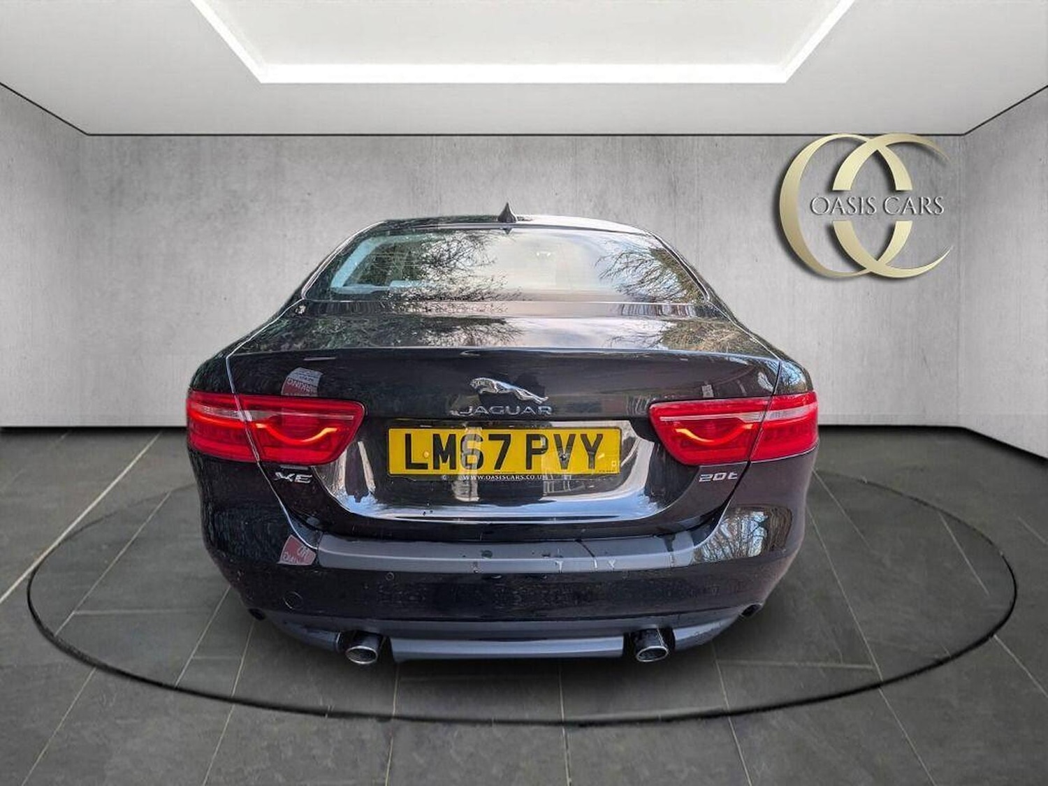 Used Jaguar XE 2017 for sale - 77423432: Photo 5