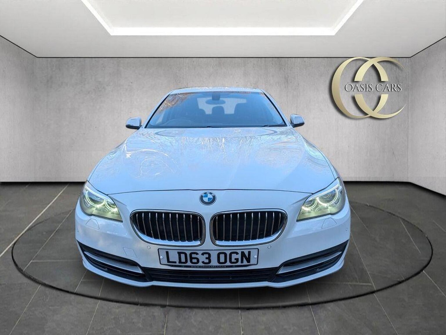 Used BMW 5 Series 2013 for sale - 76884929: Photo 2