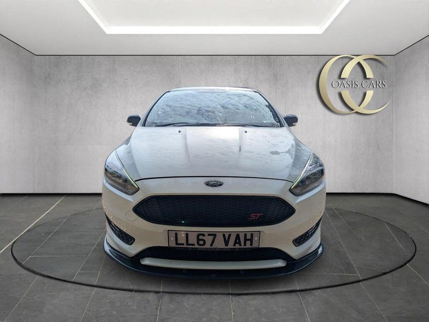 Used Ford Focus 2017 for sale - 76656257: Photo 9