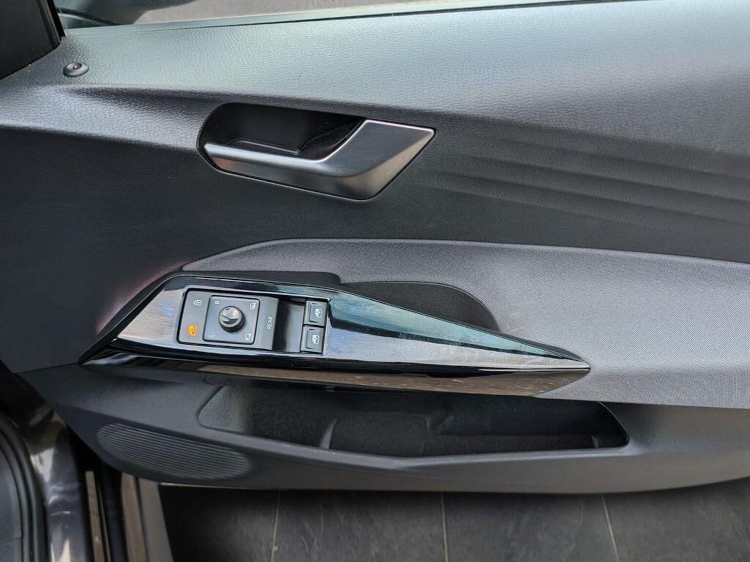 Used Volkswagen ID.3 2023 for sale - 77453413: Photo 15