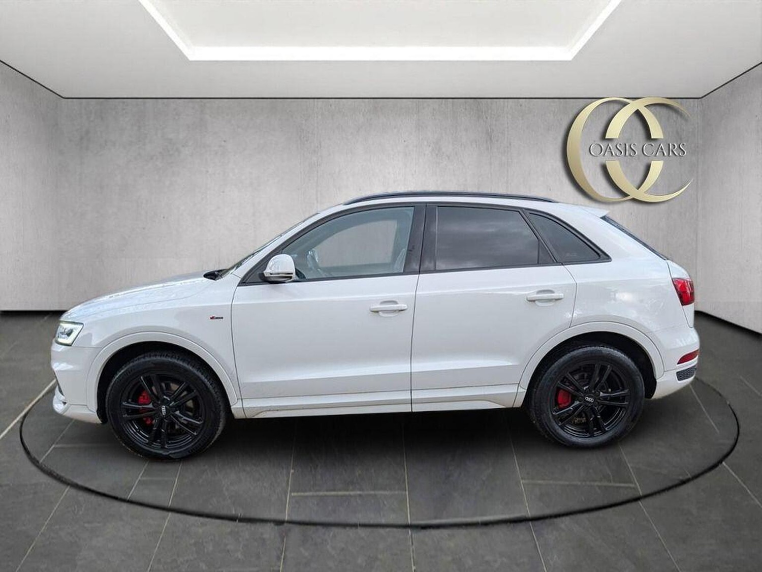 Used Audi Q3 2017 for sale - 77707340: Photo 2