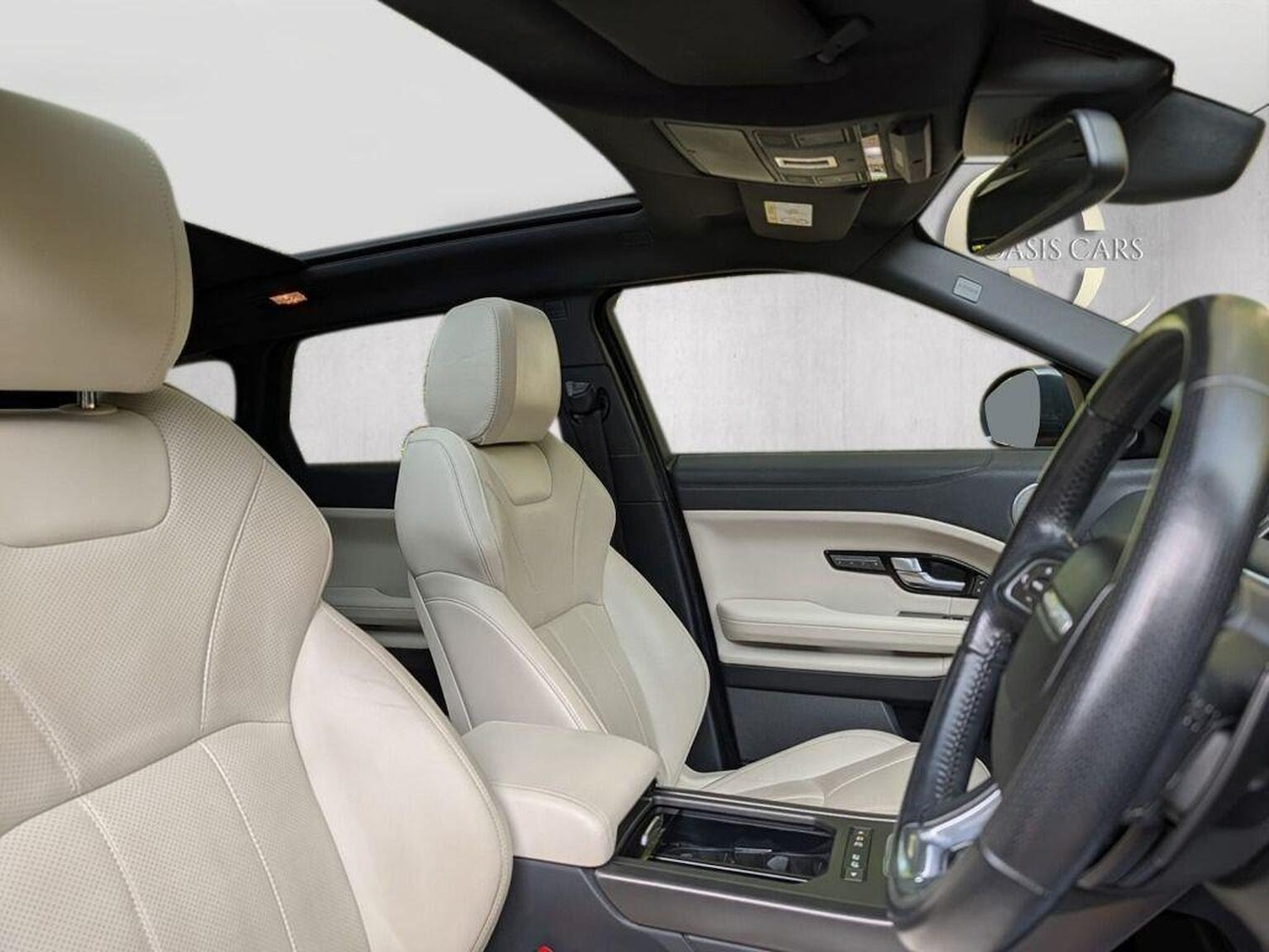 Used Land Rover Range Rover Evoque 2019 for sale - 76439918: Photo 2