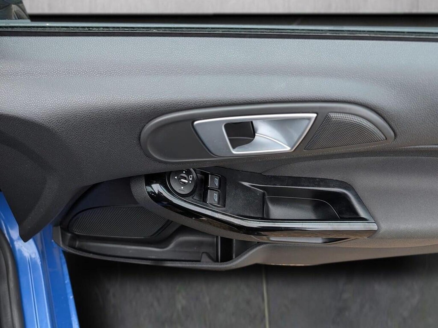 Used Ford Fiesta 2013 for sale - 76655997: Photo 12