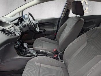 Used Ford Fiesta 2013 for sale - 76655997: Photo