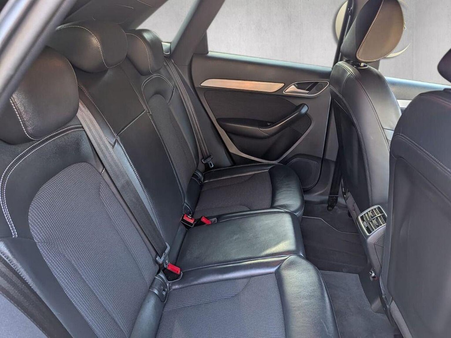 Used Audi Q3 2016 for sale - 77766387: Photo 9