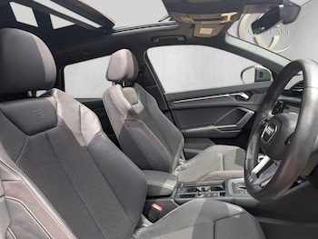 Used Audi Q3 2019 for sale - 79223010: Photo
