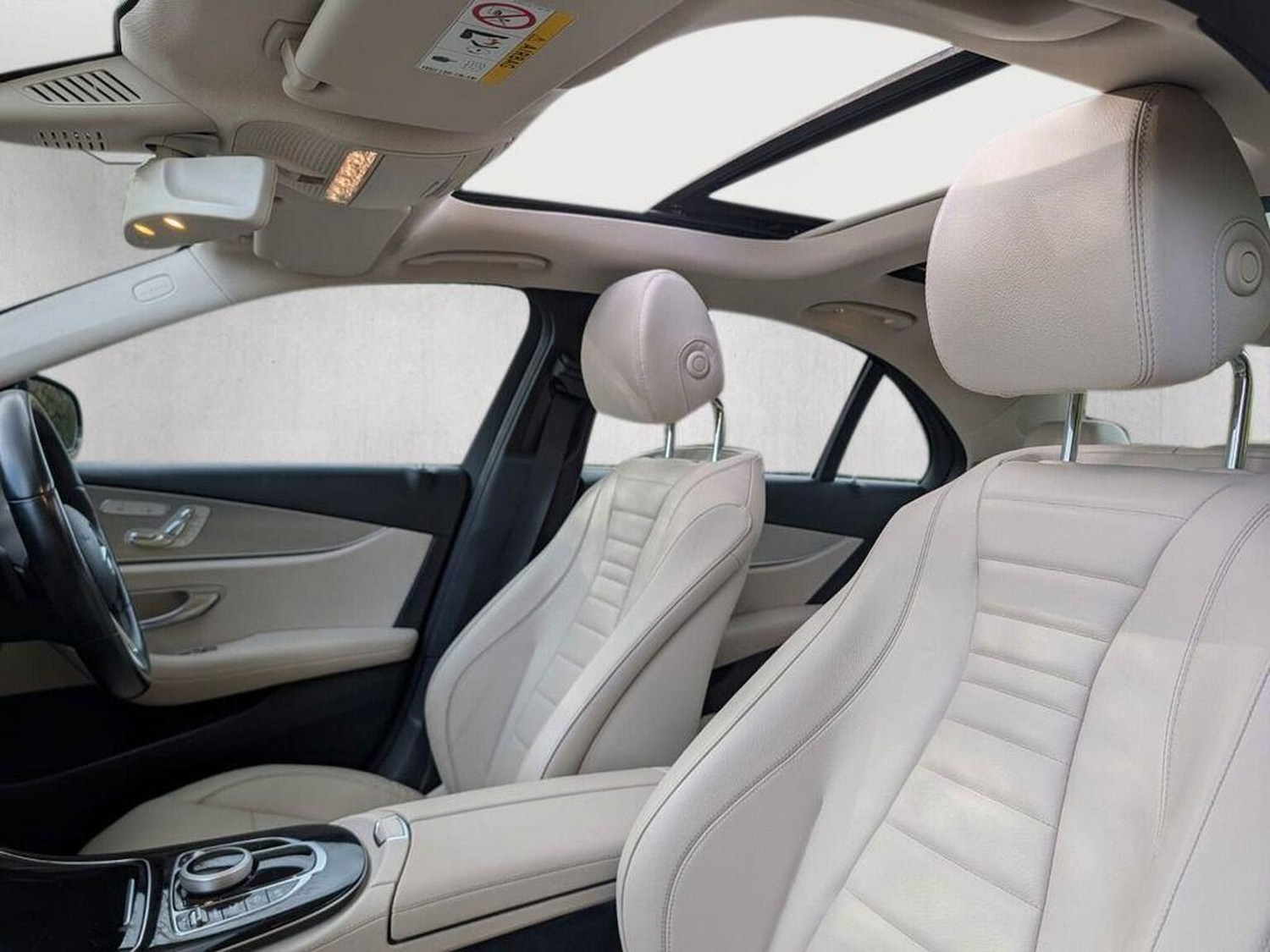 Used Mercedes-Benz E Class 2018 for sale - 77707287: Photo 10