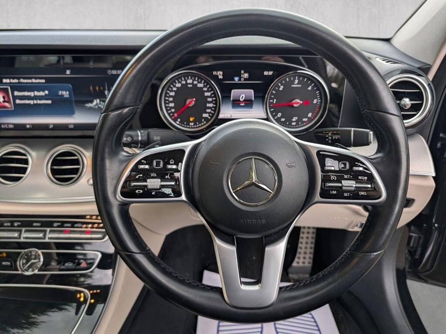 Used Mercedes-Benz E Class 2018 for sale - 77707287: Photo 16