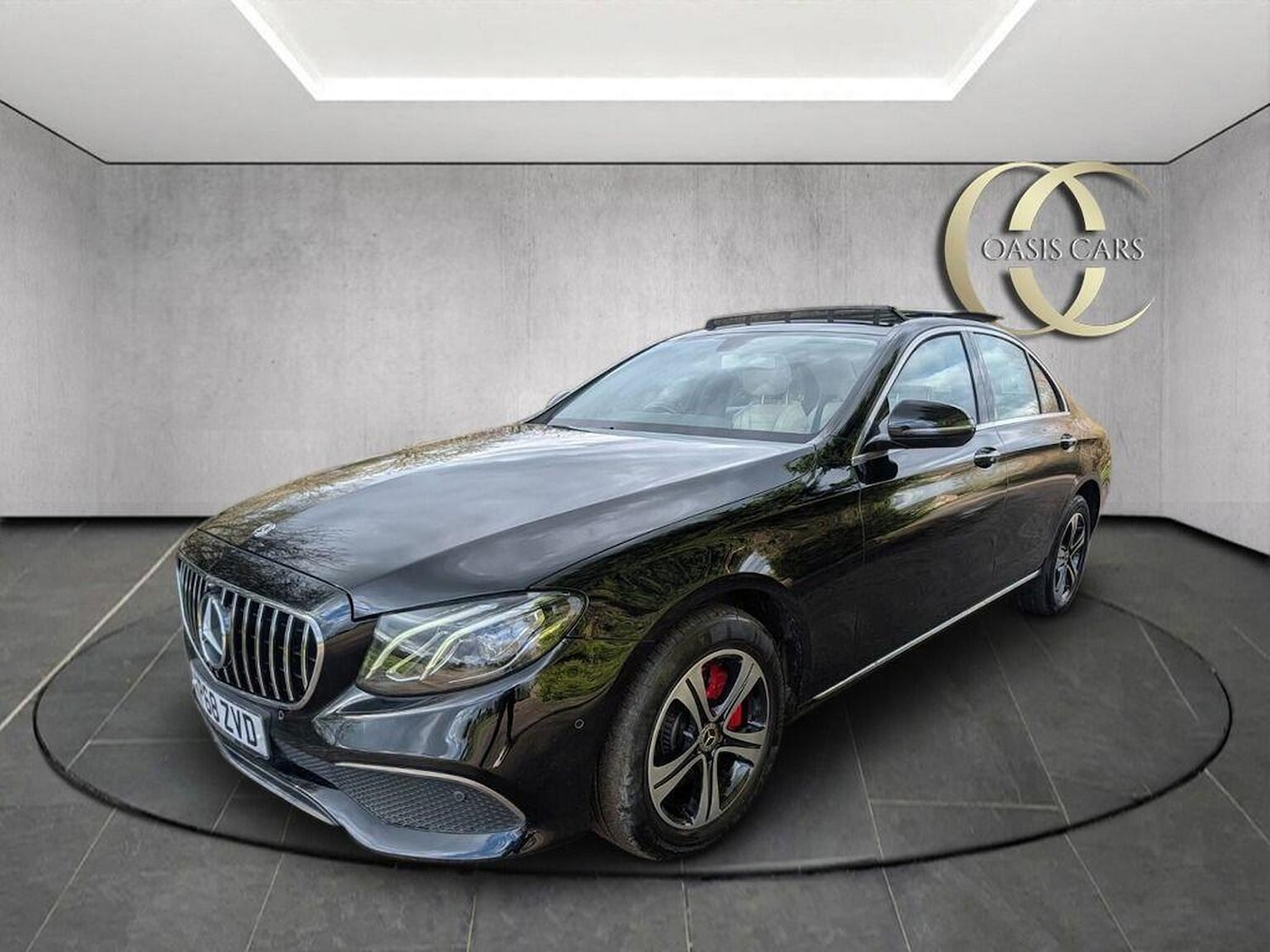 Used Mercedes-Benz E Class 2018 for sale - 77707287: Photo 3