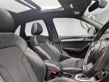 Used Audi Q3 2017 for sale - 76439959: Photo