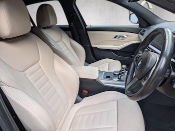 Used BMW 3 Series 2019 for sale - 77798588: Photo