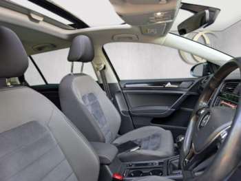 Used Volkswagen Golf 2017 for sale - 75011513: Photo