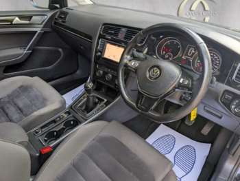Used Volkswagen Golf 2017 for sale - 75011513: Photo