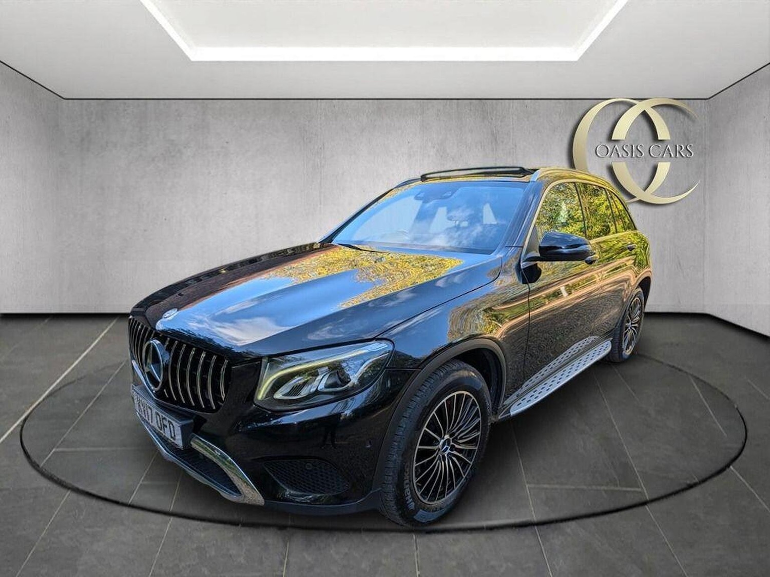 Used Mercedes-Benz GLC 2017 for sale - 76369275: Photo 2