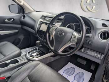 Used Nissan Navara 2019 for sale - 74918125: Photo