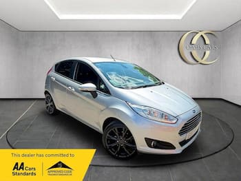 Used Ford Fiesta 2017 for sale - 79471116: Photo