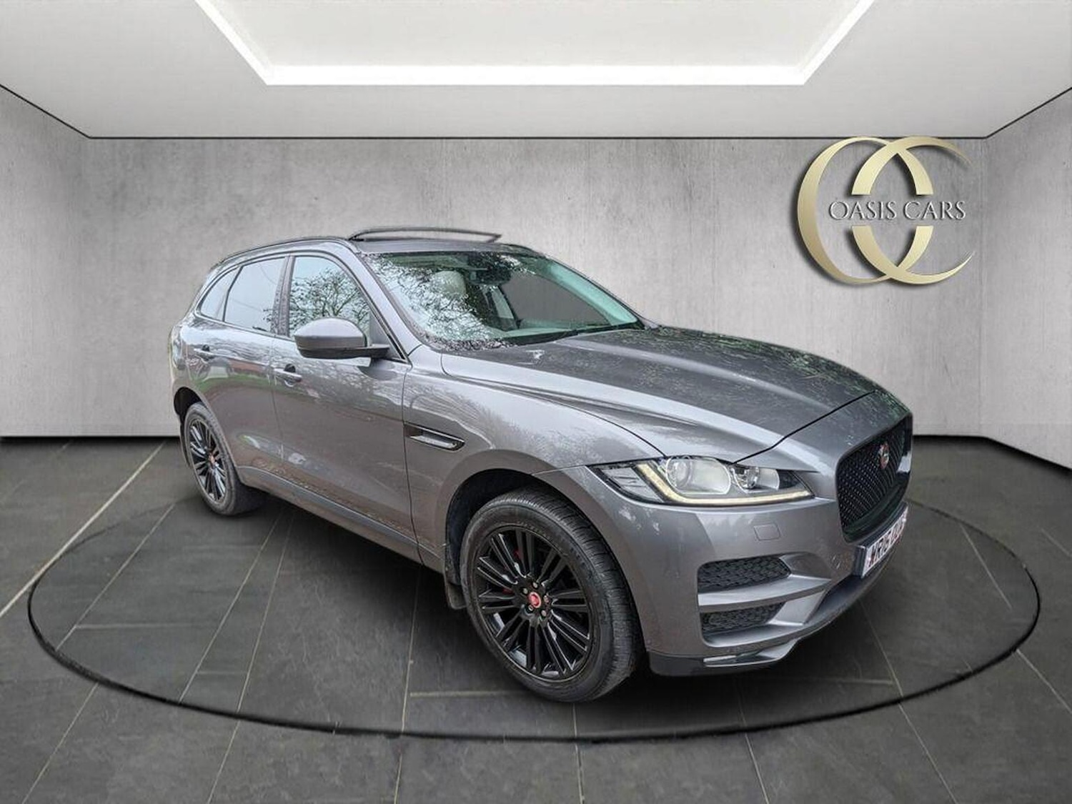 Used Jaguar F-Pace 2016 for sale - 76974302: Photo 11