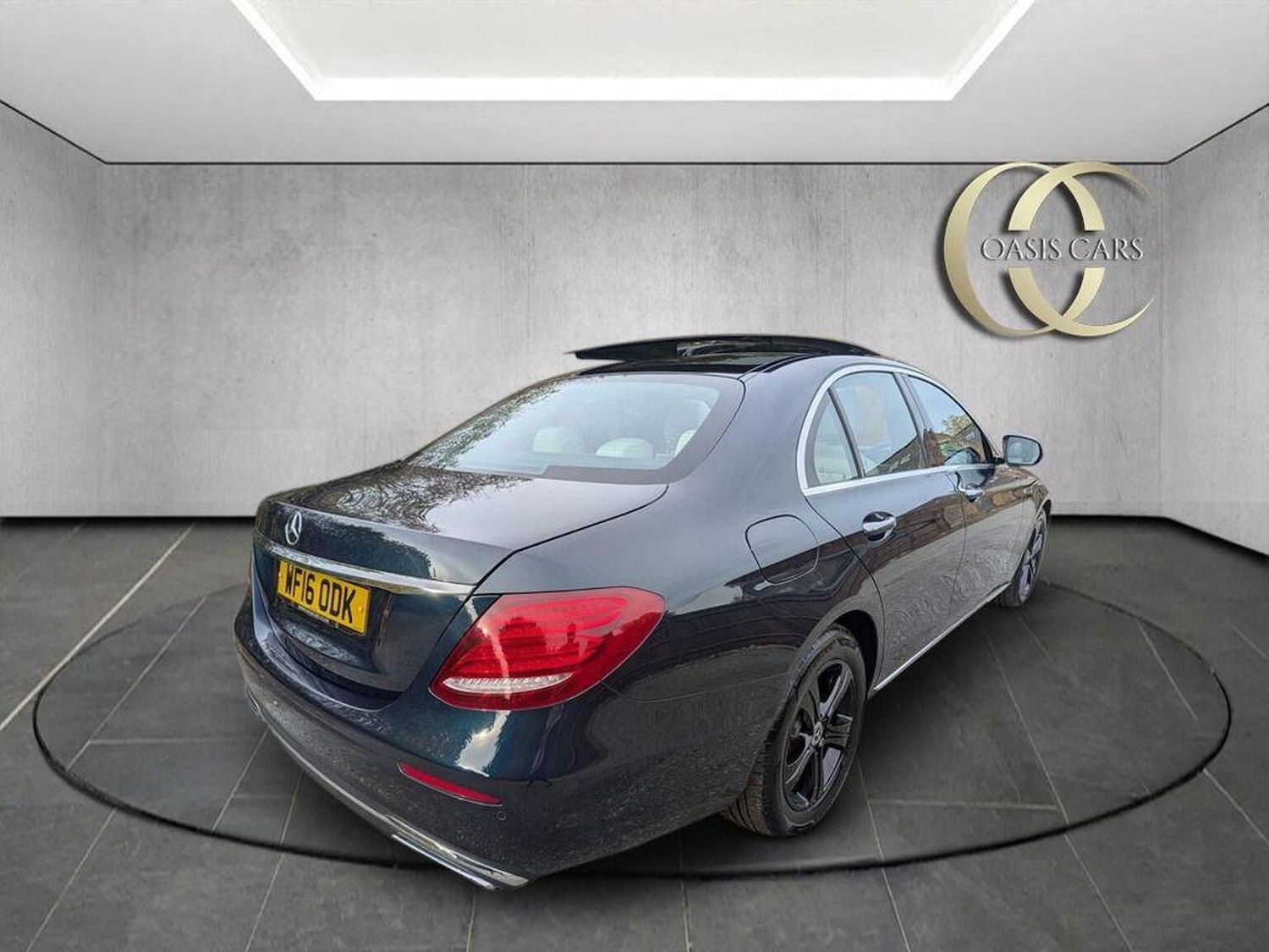 Used Mercedes-Benz E Class 2016 for sale - 76497563: Photo 13