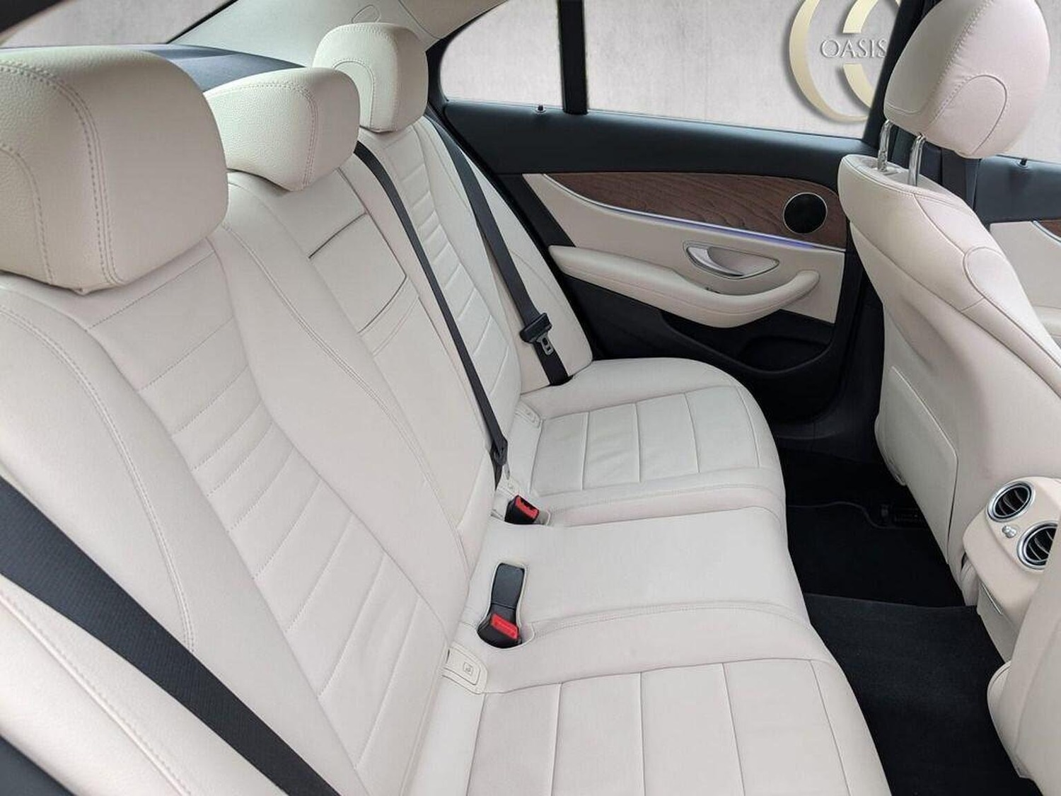 Used Mercedes-Benz E Class 2016 for sale - 76497563: Photo 6