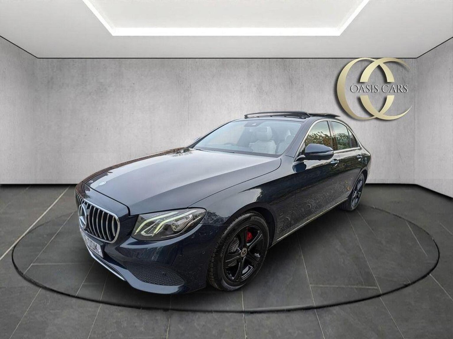 Used Mercedes-Benz E Class 2016 for sale - 76497563: Photo 8