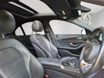 Used Mercedes-Benz C-Class 2018 for sale - 75545252: Photo