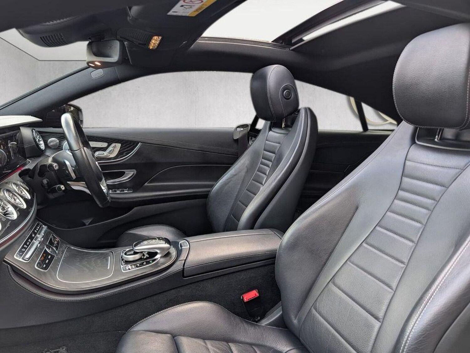 Used Mercedes-Benz E Class 2017 for sale - 77277329: Photo 6