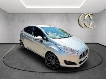 Used Ford Fiesta 2017 for sale - 79352591: Photo