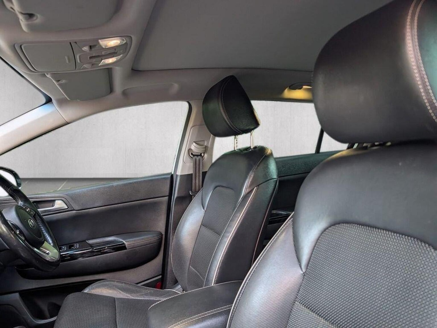 Used Jaguar E-Pace 2021 for sale - 76656049: Photo 14