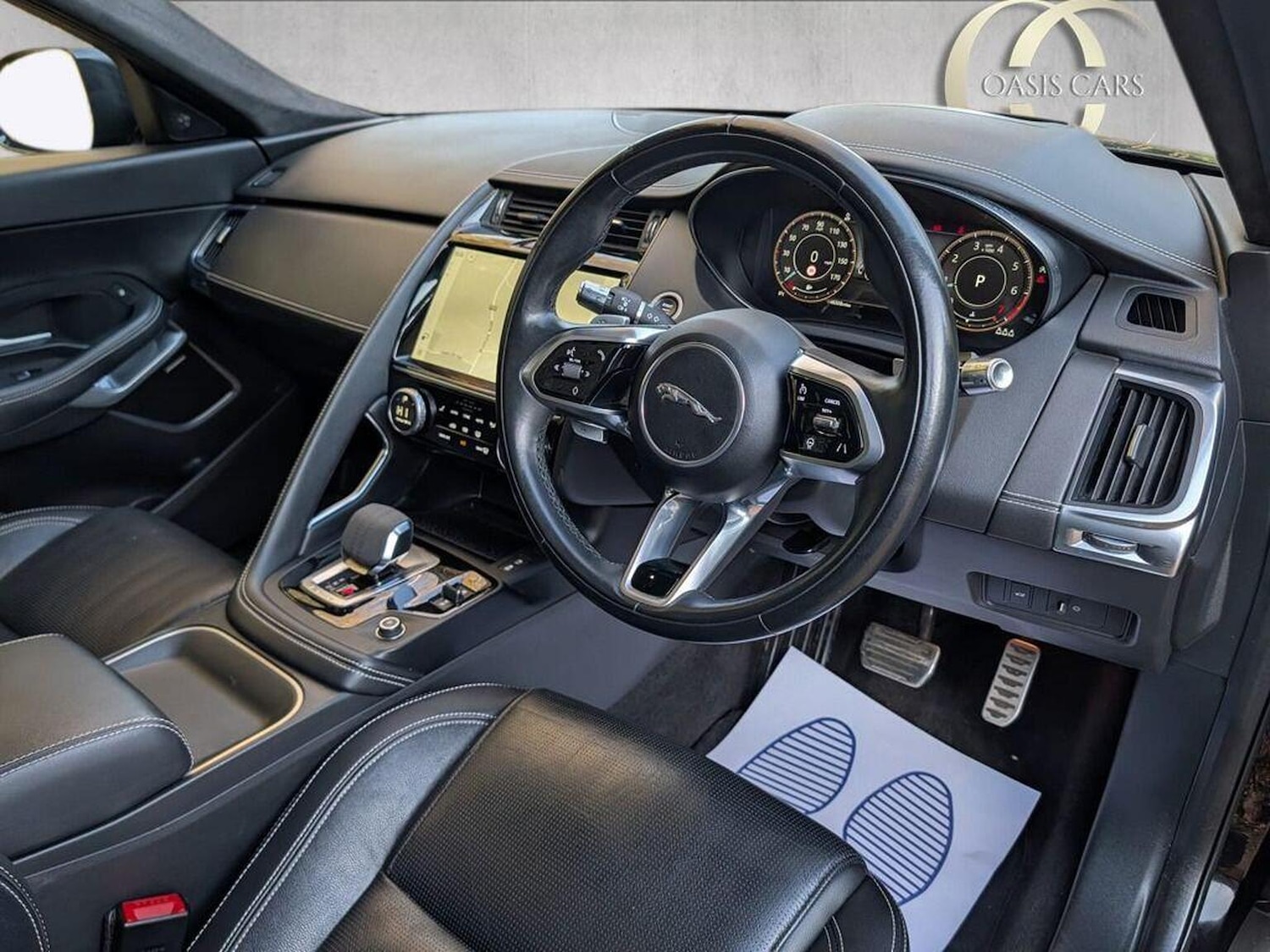 Used Jaguar E-Pace 2021 for sale - 76656049: Photo 3