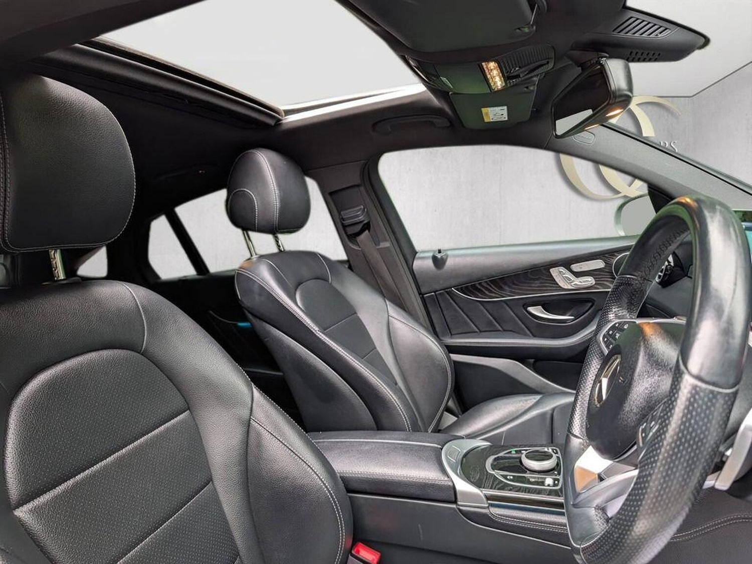 Used Mercedes-Benz GLC 2018 for sale - 78202000: Photo 2