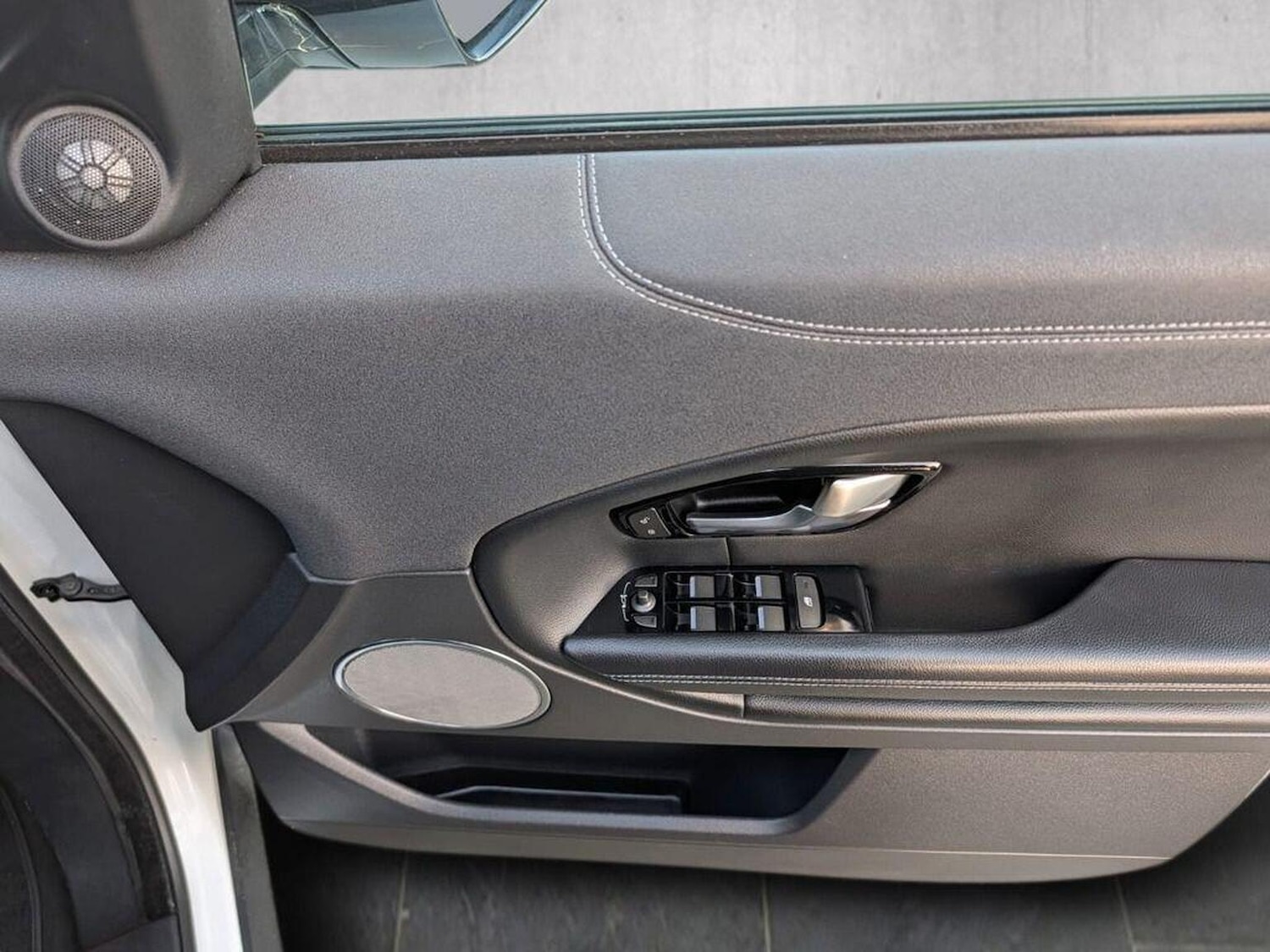 Used Land Rover Range Rover Evoque 2019 for sale - 77014762: Photo 11