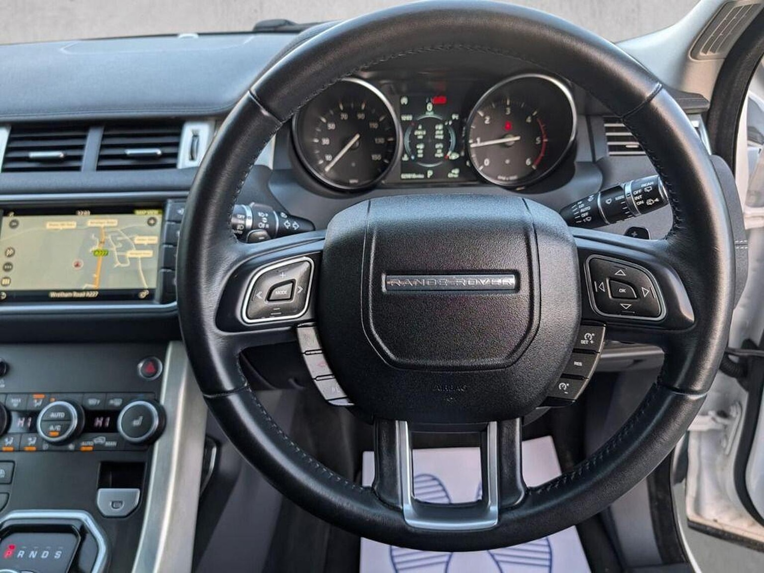 Used Land Rover Range Rover Evoque 2019 for sale - 77014762: Photo 12