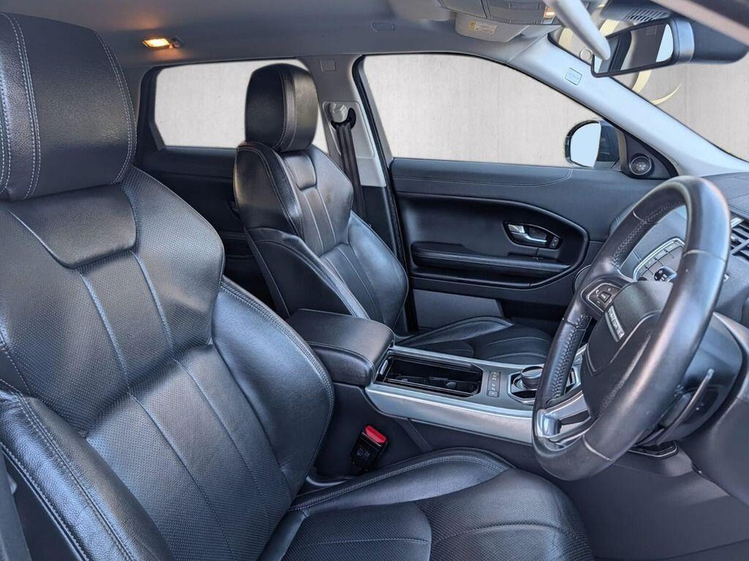 Used Land Rover Range Rover Evoque 2019 for sale - 77014762: Photo 15