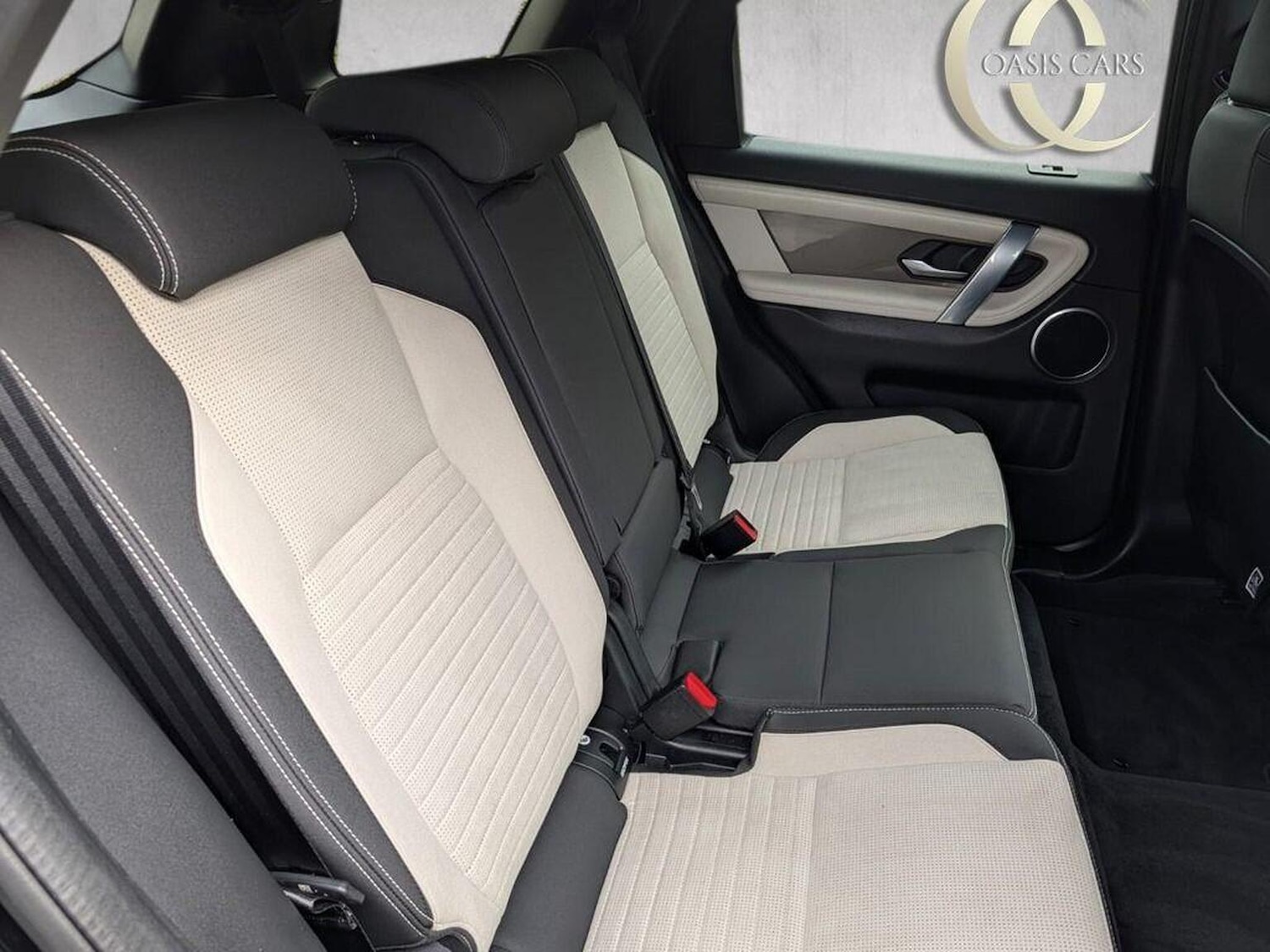 Used Land Rover Discovery Sport 2020 for sale - 77423430: Photo 12