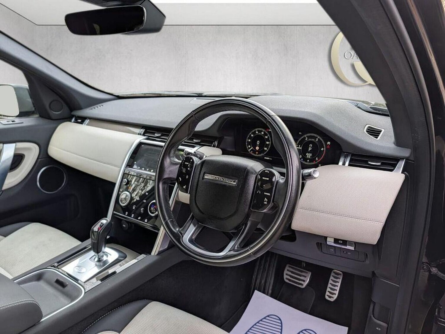 Used Land Rover Discovery Sport 2020 for sale - 77423430: Photo 3