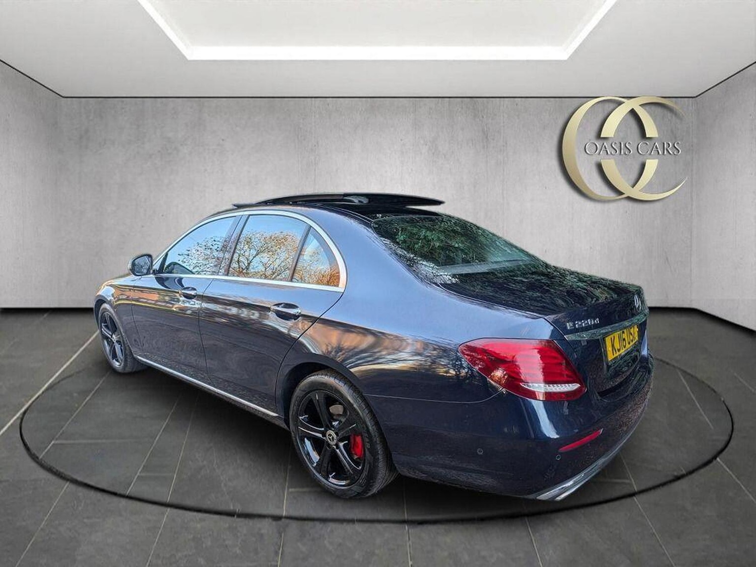 Used Mercedes-Benz E Class 2016 for sale - 76656018: Photo 13